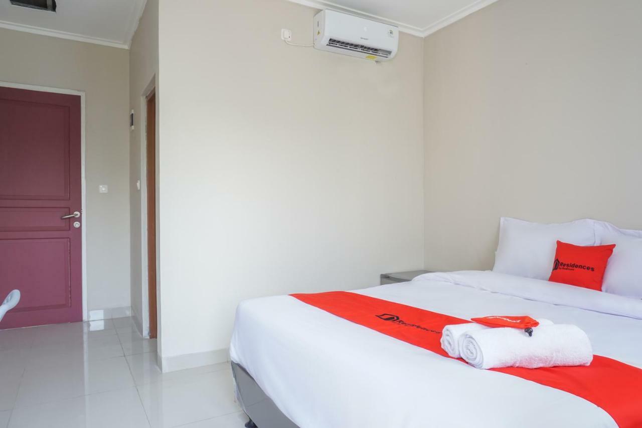 Guest house Residences By Reddoorz Near Mt Haryono - Minimum 7 Days Jakarta